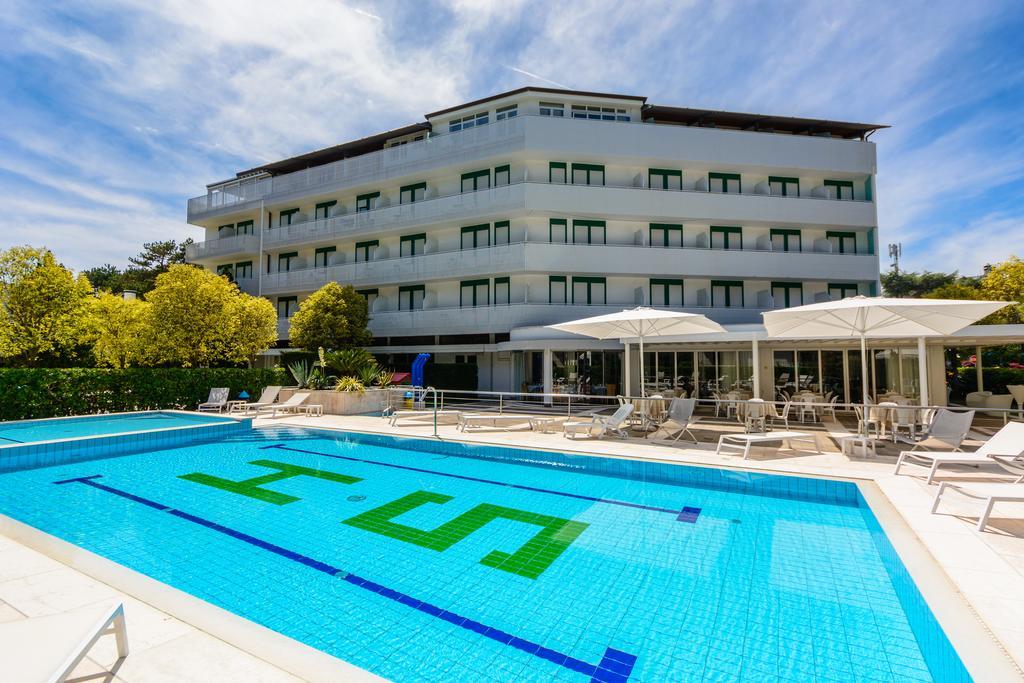 Hotel Smeraldo Lignano Sabbiadoro Luaran gambar