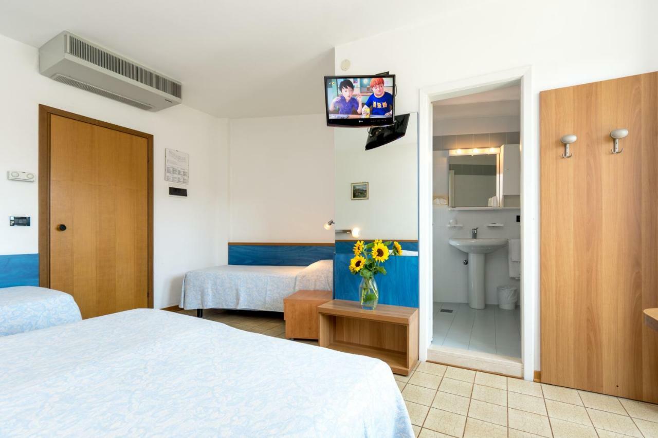 Hotel Smeraldo Lignano Sabbiadoro Luaran gambar