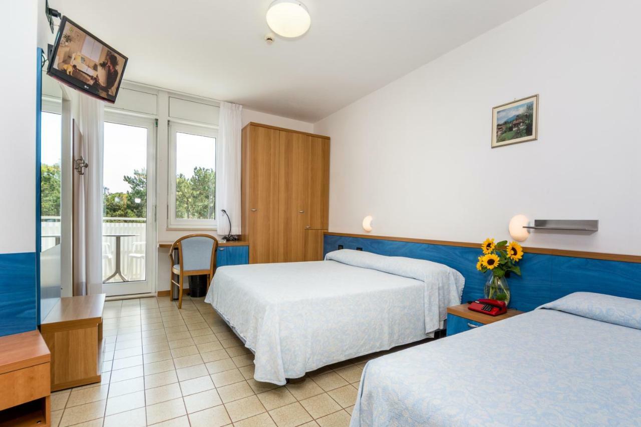 Hotel Smeraldo Lignano Sabbiadoro Luaran gambar